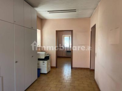 Capannone Tor Sapienza 16